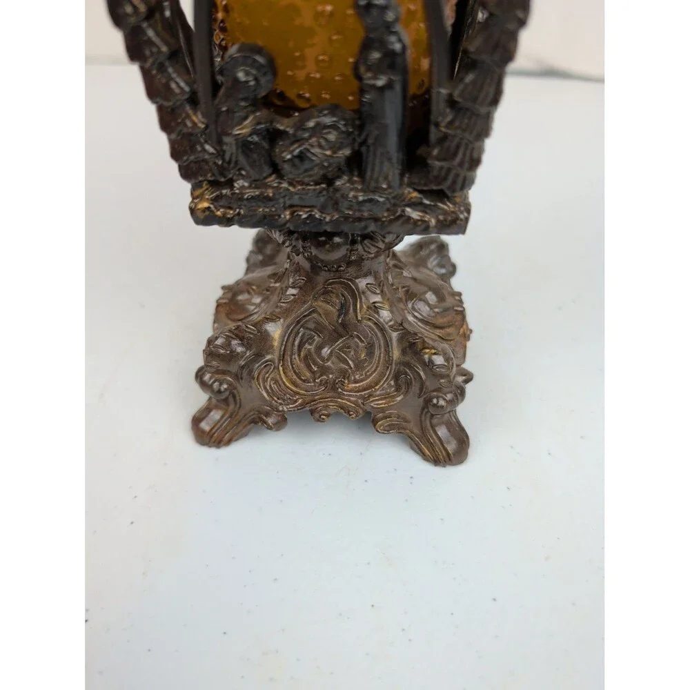 VTG Faux Brass Nativity Lamp Candle Holder Merri- Mack Hong Kong Xmas Gothic